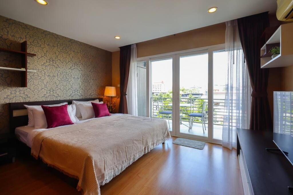 Luxury Living In Heart Of Nimman Apartment Chiang Mai Exterior foto