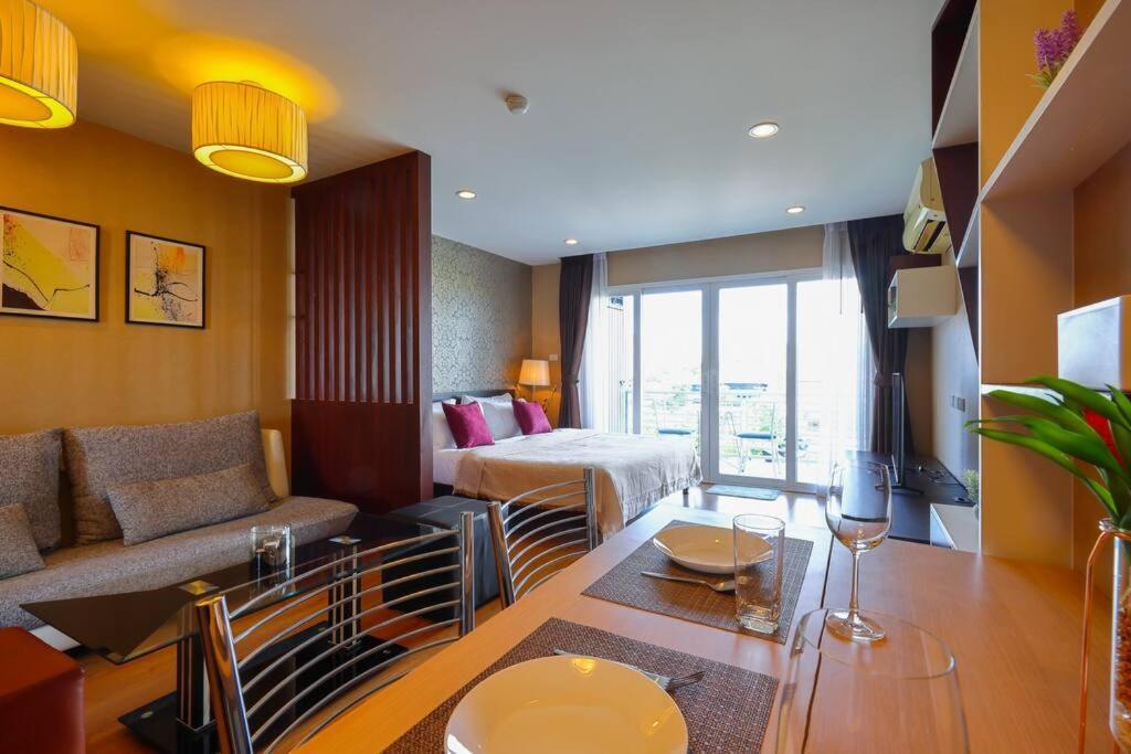 Luxury Living In Heart Of Nimman Apartment Chiang Mai Exterior foto